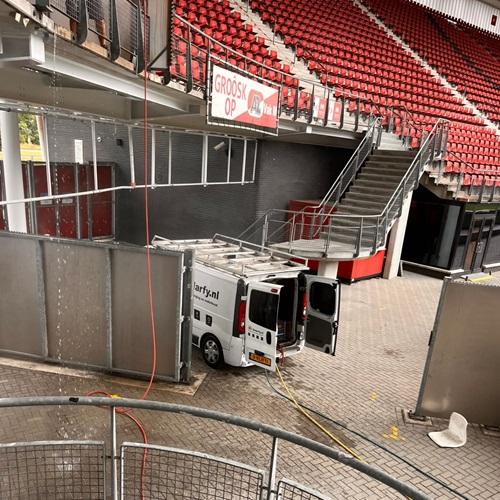 Reinigingswerkzaamheden rondom het AFAS AZ stadion in Alkmaar Augustus 2024 