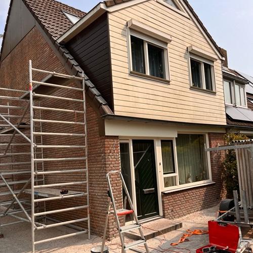 Gevelrenovatie en kunststof reinigen rondom woning Alkmaar de Mare Augustus 2024